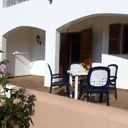 Sagitario Vista Playa II Apartamentos * Cala Blanca (Menorca)